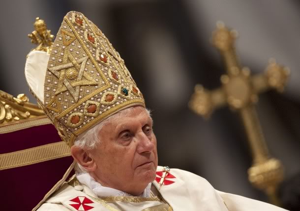 Seal of Solomon on pope's mitre