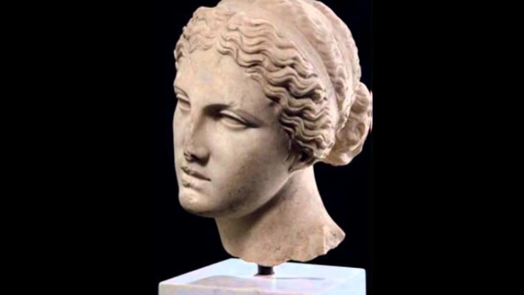 Greek statues immortalized the concept of beauty of the culture